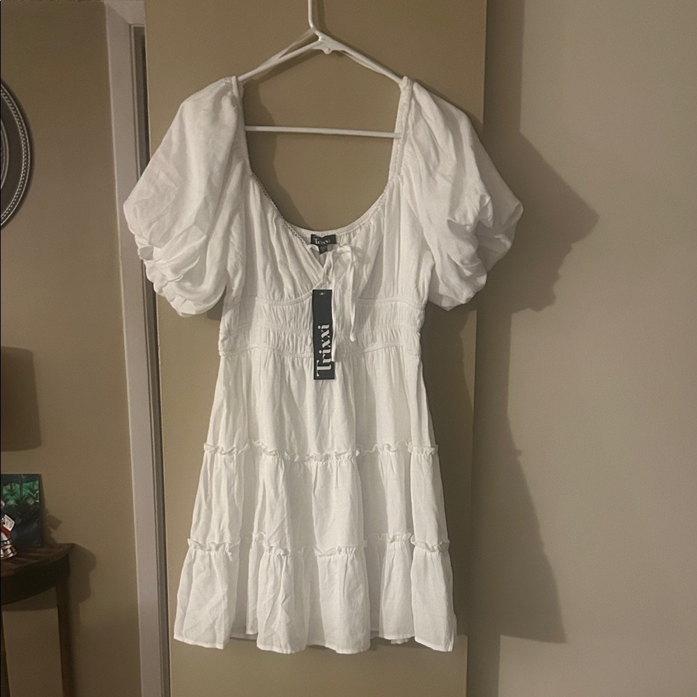 Trixxi White Puff Sleeve Tiered Mini Sundress